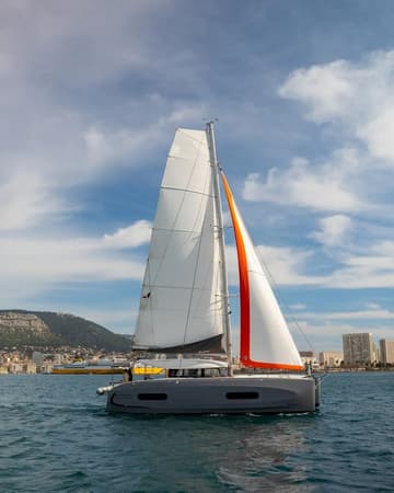 Catamaran Lom charter rental in France | Yacht4Less