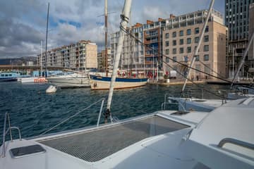Catamaran Seabaris available for yacht charter in France | Yacht4Less