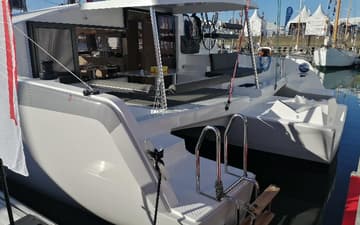 Catamaran Evidence charter rental in France | Yacht4Less