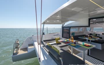 Catamaran Evidence available for yacht charter in France | Yacht4Less