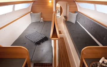 Catamaran Kalmos available for yacht charter in France | Yacht4Less