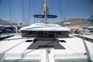 Catamaran LinaHanna available for yacht charter in Croatia | Yacht4Less