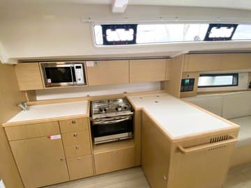 Sailboat Christos available for yacht charter in Greece | Yacht4Less