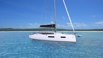 Sailboat Pelmini charter rental in Greece | Yacht4Less