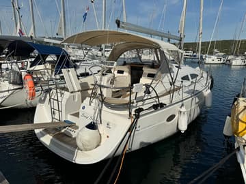 Sailboat Sinje Sanje available for yacht charter in Croatia | Yacht4Less
