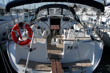 Sailboat MH 22 charter rental in Croatia | Yacht4Less