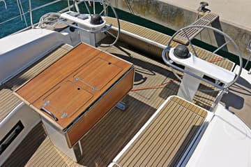 Sailboat Sirena available for yacht charter in Croatia | Yacht4Less