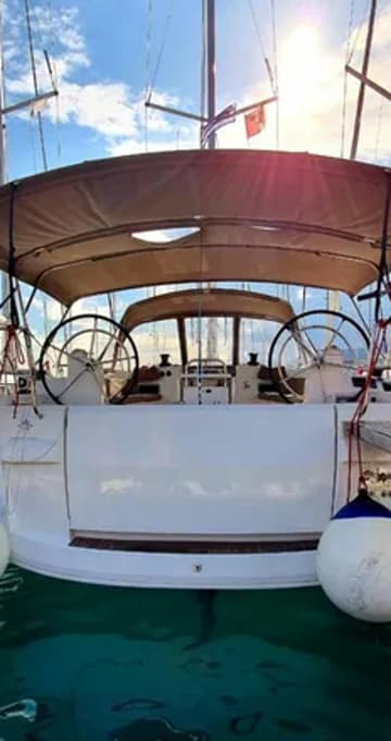 Sailboat Aquaholic charter rental in Greece | Yacht4Less