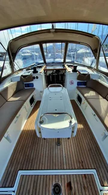 Best Price for a Sailboat Aquaholic rental in Greece | Yacht4Less