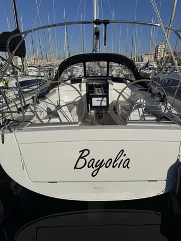 Sailboat Bayolia charter rental in France | Yacht4Less