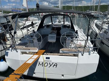 Sailboat Moya charter rental in Croatia | Yacht4Less