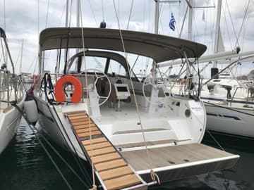 Sailboat Sea Wonder II charter rental in Greece | Yacht4Less