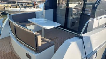 Best Price for a Motorboat Hvar rental in Croatia | Yacht4Less