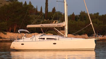 Sailboat Mok Mok charter rental in Croatia | Yacht4Less