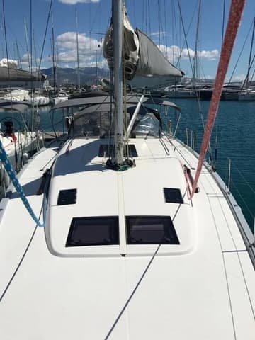 Best Price for a Sailboat Solid White rental in Croatia | Yacht4Less