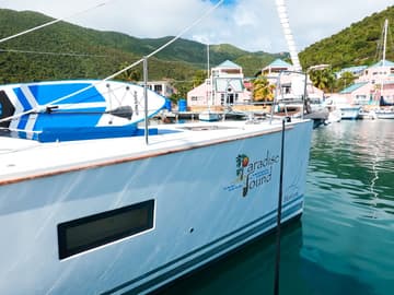Best Price for a Sailboat Paradise Found rental in Caribbean | Yacht4Less