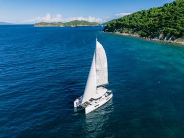 Catamaran Cloudwalker charter rental in BVI | Yacht4Less