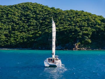 Catamaran Oasis available for yacht charter in BVI | Yacht4Less