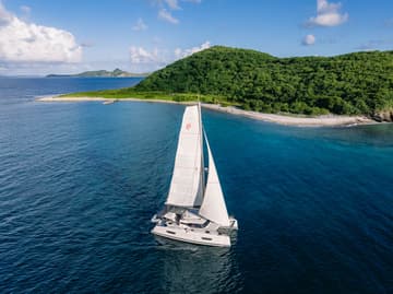 Best Price for a Catamaran Pizza My Heart rental in BVI | Yacht4Less
