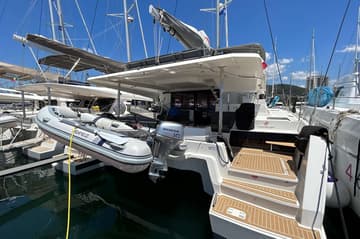 Catamaran Krug available for yacht charter in Italy | Yacht4Less