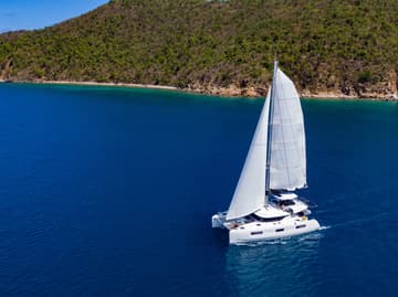 Catamaran Rope The Wind available for yacht charter in BVI | Yacht4Less