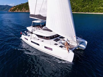 Best Price for a Catamaran Slinky Malinki rental in BVI | Yacht4Less