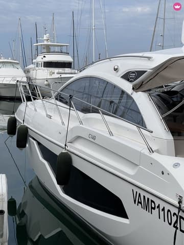 Best Price for a Motorboat Piccere rental in Italy | Yacht4Less