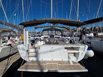 Best Price for a Sailboat Avanti rental in Croatia | Yacht4Less