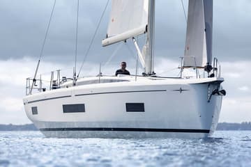 Best Price for a Sailboat Vela rental in Croatia | Yacht4Less
