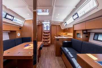 Sailboat Marijana available for yacht charter in Croatia | Yacht4Less