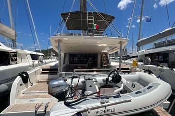 Best Price for a Catamaran Du Du rental in Italy | Yacht4Less