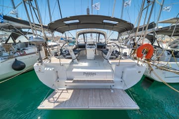 Sailboat Pebbles charter rental in Greece | Yacht4Less