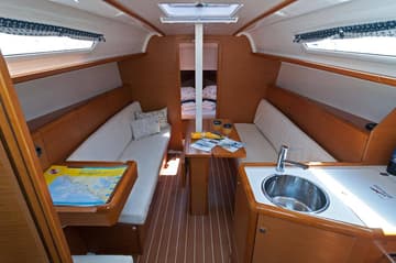 Sailboat Kiki Kiss available for yacht charter in Croatia | Yacht4Less