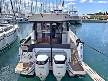 Best Price for a Motorboat Helios rental in Croatia | Yacht4Less