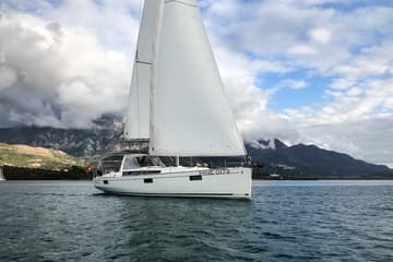 Sailboat Blues charter rental in Montenegro | Yacht4Less
