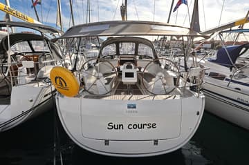 Sailboat Sun Course charter rental in Croatia | Yacht4Less