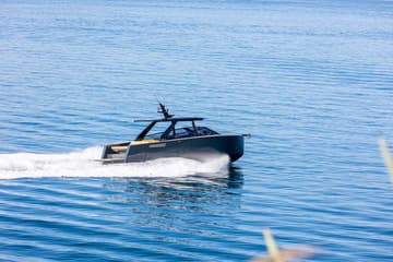 Best Price for a Motorboat Gariful 1 rental in Croatia | Yacht4Less