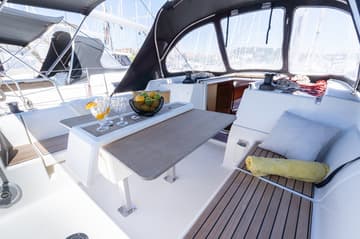 Sailboat Cetus available for yacht charter in Croatia | Yacht4Less