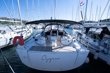 Best Price for a Sailboat Cygnus rental in Croatia | Yacht4Less