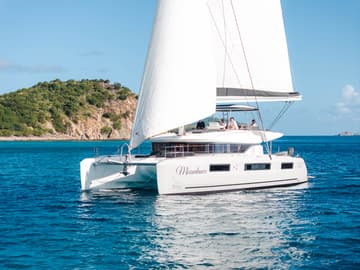 Best Price for a Catamaran Moondance rental in BVI | Yacht4Less