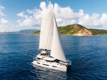 Catamaran Moondance available for yacht charter in BVI | Yacht4Less