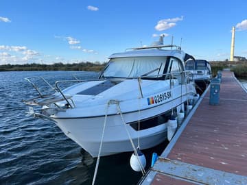 Motorboat Bella Vista charter rental in Croatia | Yacht4Less