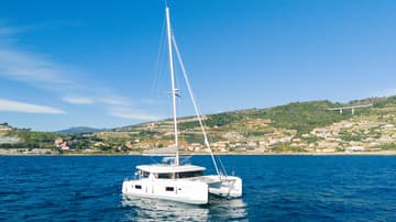 Catamaran Veryta charter rental in Italy | Yacht4Less