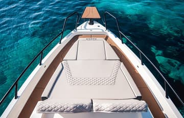 Motorboat NN available for yacht charter in Italy | Yacht4Less