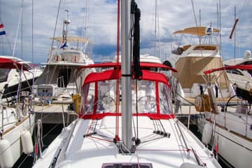 Sailboat Mobula Zero available for yacht charter in Croatia | Yacht4Less