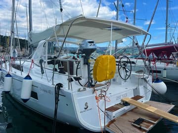 Sailboat Cosmic Dancer charter rental in Croatia | Yacht4Less