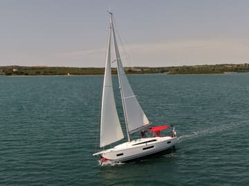 Best Price for a Sailboat Dory rental in Croatia | Yacht4Less