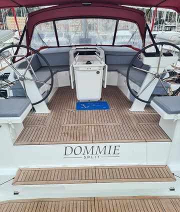 Sailboat Dommie available for yacht charter in Croatia | Yacht4Less