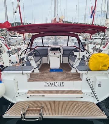 Best Price for a Sailboat Dommie rental in Croatia | Yacht4Less