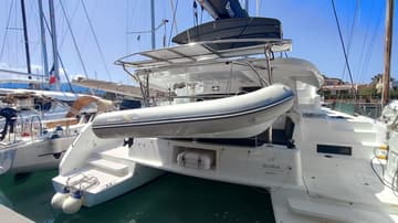 Catamaran GLORIA available for yacht charter in Italy | Yacht4Less